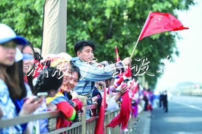 攜手書寫更新更美的時代篇章