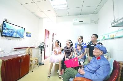 攜手書寫更新更美的時代篇章