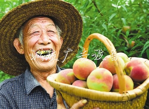 【大美中國】廣告燈箱多少錢一個金秋時節(jié)慶豐收