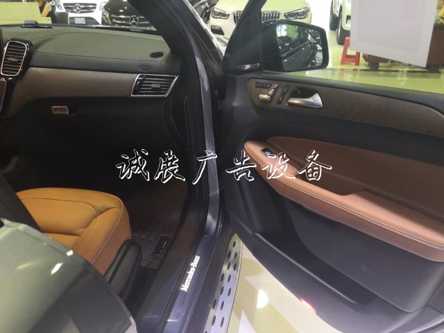 2019款奔馳GLS45太陽(yáng)能垃圾桶0忠厚傳統(tǒng)實(shí)拍感受