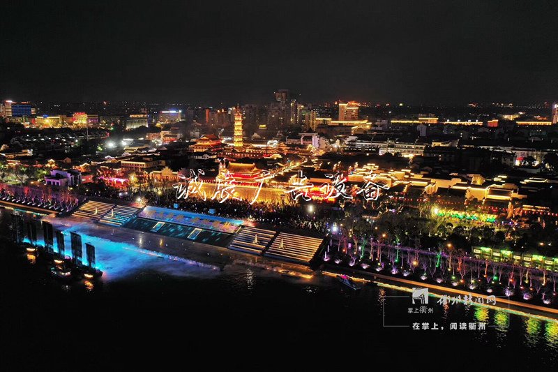 我市開展“垃圾不落地”試點(diǎn)工作，三個(gè)試文化宣傳欄點(diǎn)區(qū)域?yàn)椋核らT歷史街區(qū)、孔子文化公園、西區(qū)草坪公園