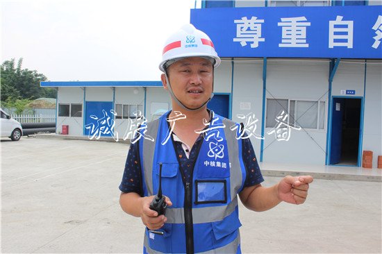 彭山住建局：狠抓黨建分類垃圾亭促項(xiàng)目 “同頻互動”出效益