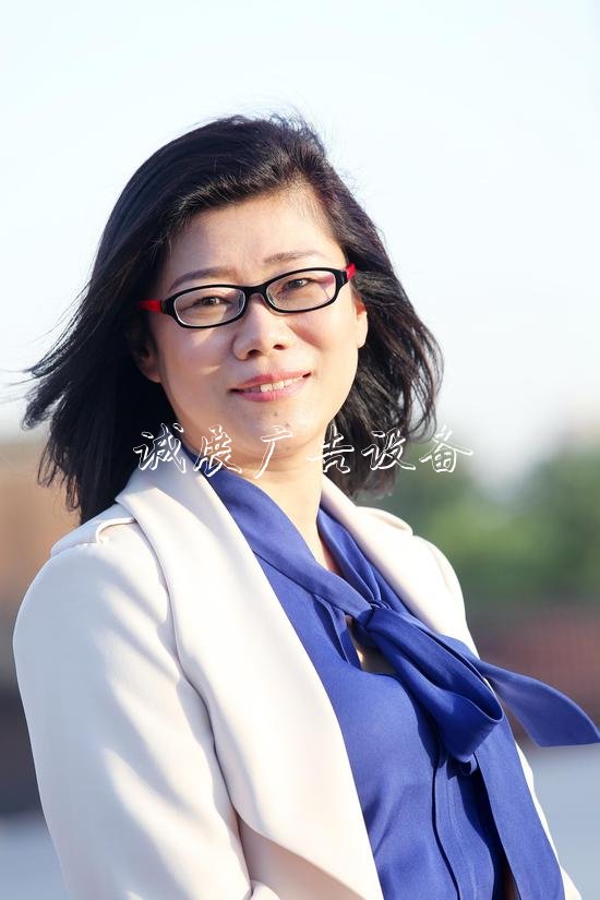 北京新東方雙語學(xué)校校長高薇