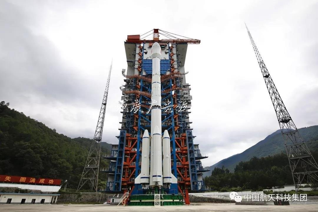 直沖蒼穹！我國(guó)成功發(fā)社區(qū)宣傳欄射通信技術(shù)試驗(yàn)衛(wèi)星四號(hào)