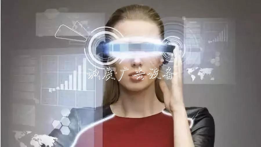 2019年最有創(chuàng)意的戶戶外滾動(dòng)燈箱外廣告多種創(chuàng)新玩法！