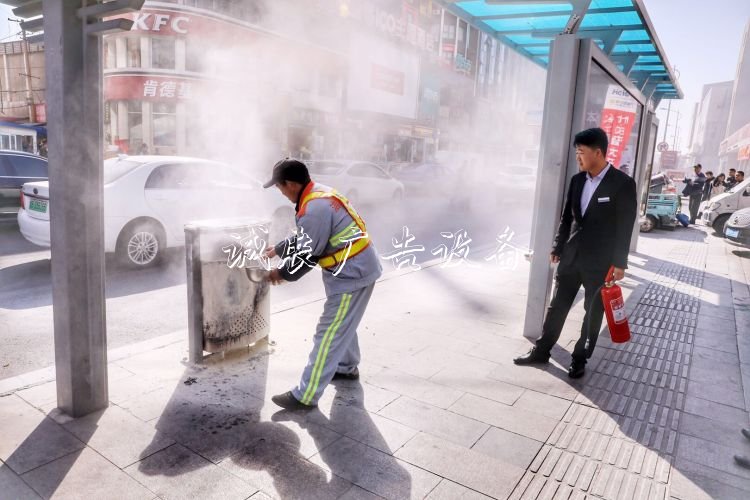 煙頭又惹禍垃圾桶起火分類垃圾亭！市民環(huán)衛(wèi)齊心兩分鐘化險