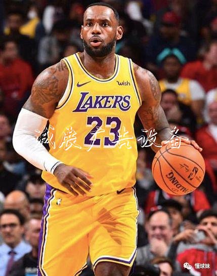 隊內唯一控衛(wèi)復出了廣告垃圾箱，NBA最恐怖球隊終于齊人