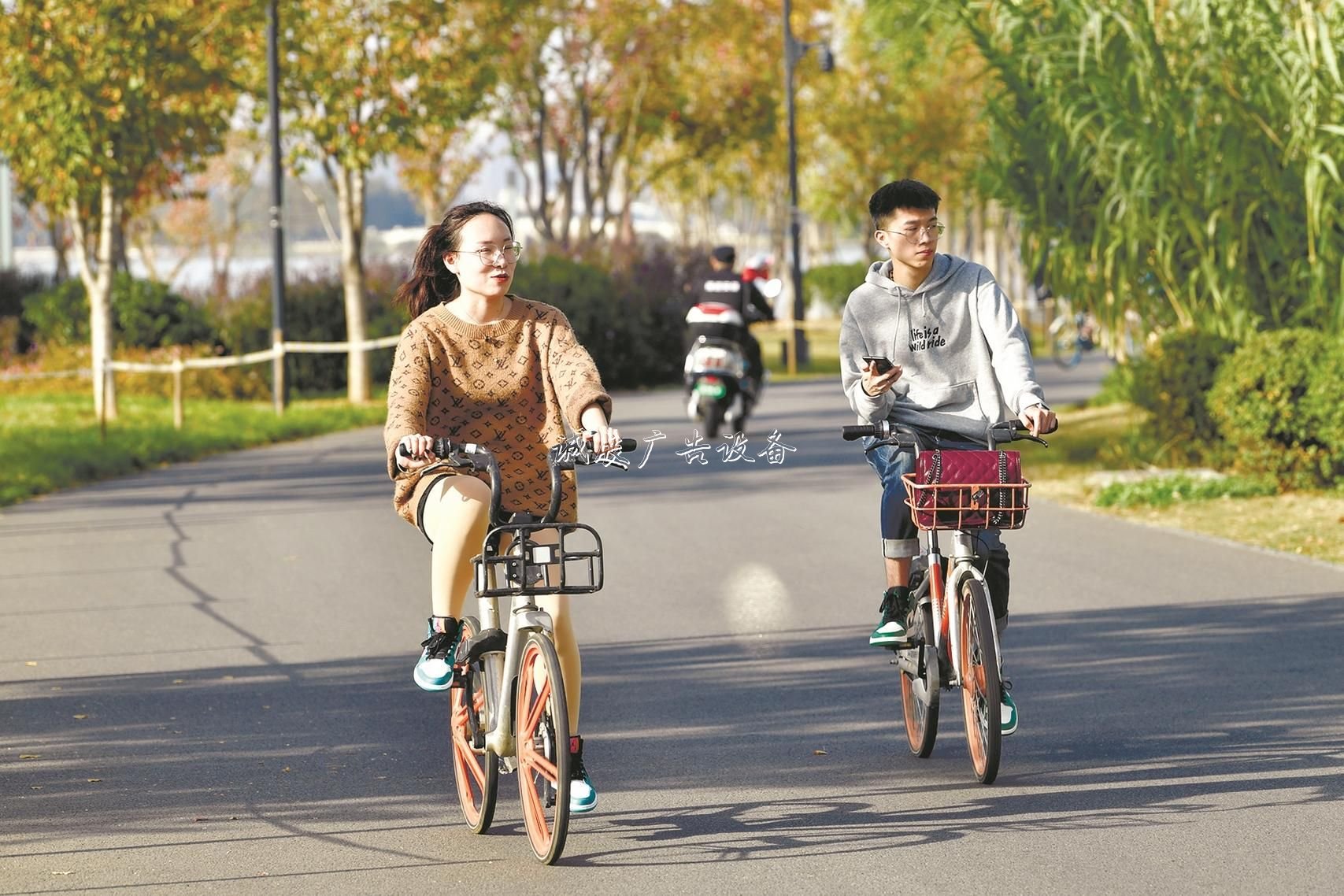 強(qiáng)冷空氣周日開啟新一輪滾動(dòng)廣告燈箱降溫 武漢低溫將會(huì)降至4℃左右