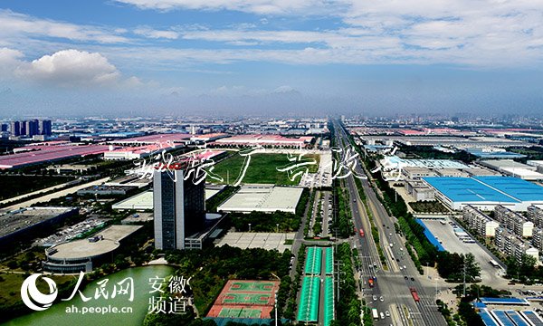 這個(gè)“安徽第一”路燈燈箱，為什么是肥西？