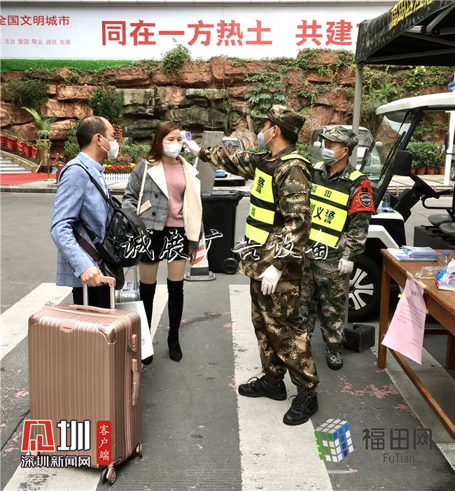 水圍社區(qū)以“三個(gè)先鋒宣傳欄廠家”夯實(shí)“城中村版”疫情