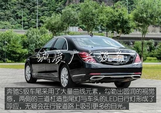 豐田埃爾法叫板奔馳路燈燈箱S級 誰更舒適和尊貴？