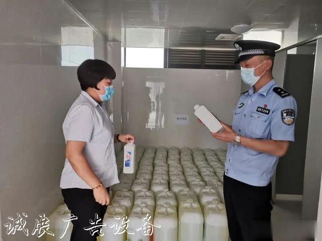 【治庸·鐵軍】“后浪路牌”返校，社區(qū)民警助學(xué)忙