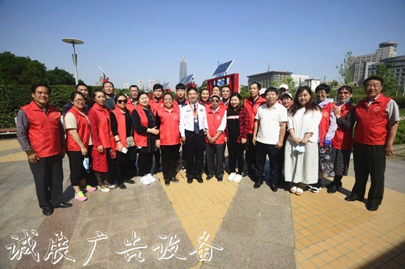 “最美奮斗者”主題文化長廊落成揭幕儀式舉行