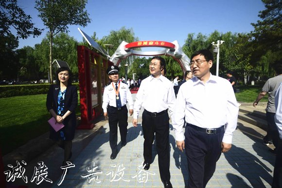 “最美奮斗者”主題文化長廊落成揭幕儀式舉行