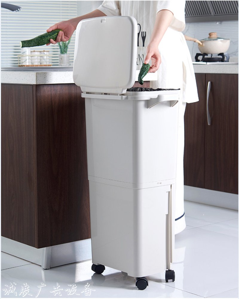 來自日本的干濕分離垃廣告燈箱圾桶，終于換掉了居委會