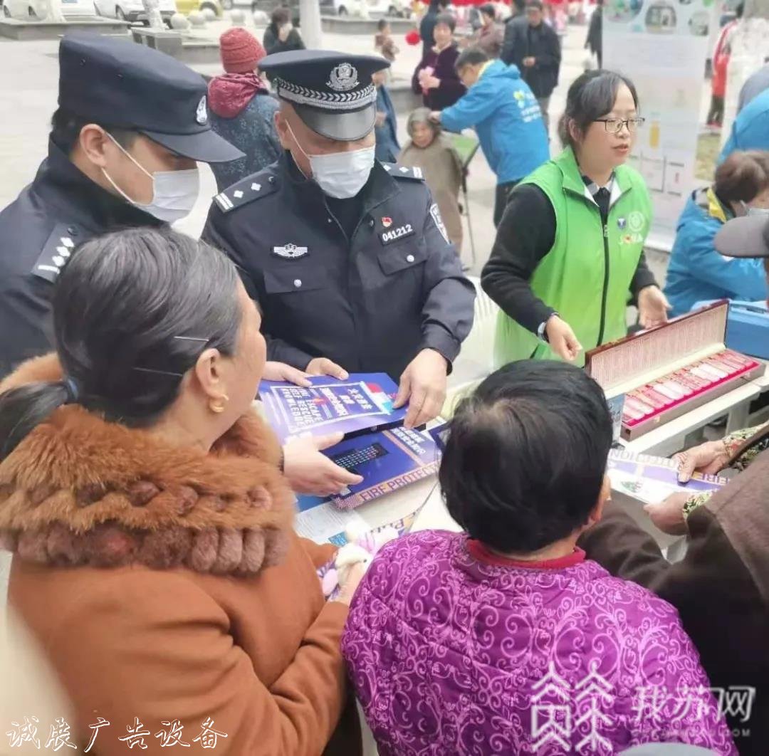 上元佳節(jié) 一起去看看路牌警營(yíng)里的“元宵味兒”！