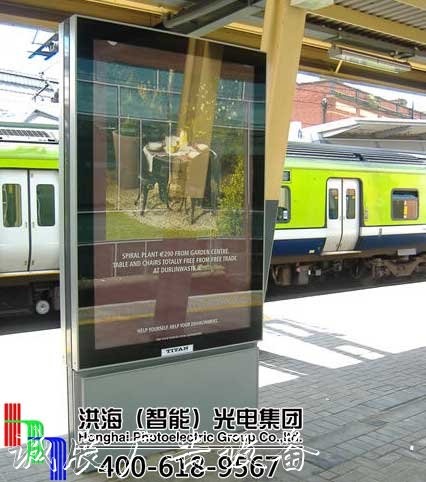 影響制作戶外廣告滾動燈箱價格主要因素
