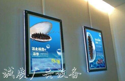 軟膜燈箱能不能放在戶外？